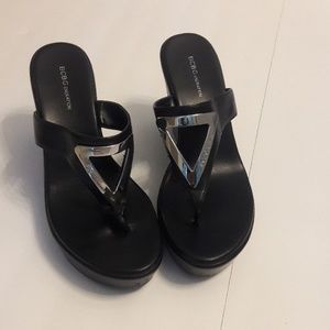 BCBG Generation/ Thong /Wedge Heels